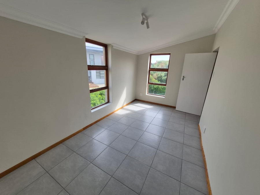 5 Bedroom Property for Sale in Bayview Western Cape